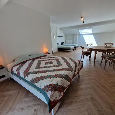 Habitat Bed & Breakfast Momignies