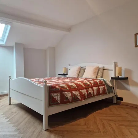 Habitat Bed & Breakfast Momignies