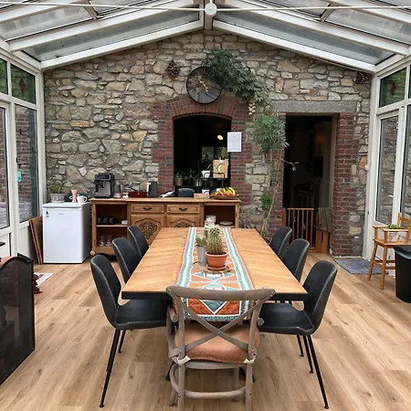 Habitat ベッド・アンド・ブレックファスト